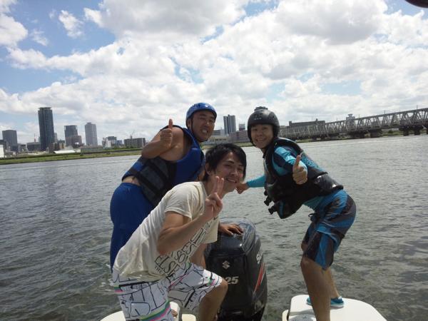 【ボート貸切・1時間単位】気の合う仲間とワイワイ♪ウェイクボード三昧! 【ボート貸切・1時間単位】気の合う仲間とワイワイ♪ウェイクボード三昧!