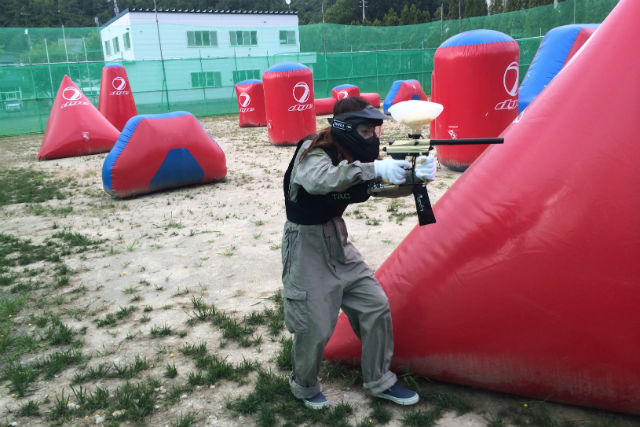 【北海道空知・サバイバルゲーム】女性や家族も楽しめる!新感覚の撃ち合い、ペイントボール・Aコース