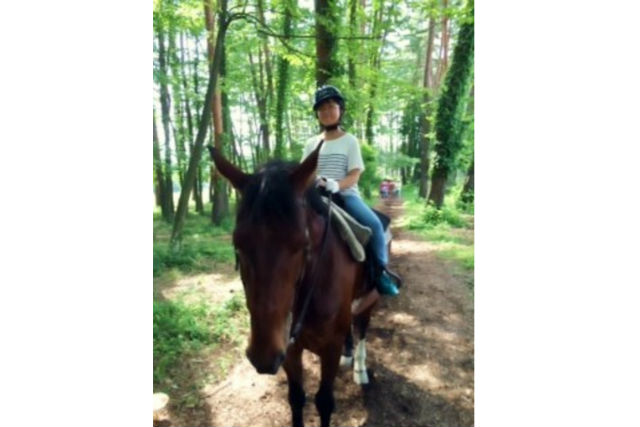 【山梨・ホーストレッキング・乗馬】親子で馬とお散歩!乗るだけカンタン引き馬コース 【山梨・ホーストレッキング・乗馬】親子で馬とお散歩!乗るだけカンタン引き馬コース