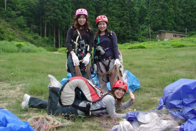 【兵庫県・神鍋高原・パラグライダー】当スクールの人気NO.1★パラグライダー体験飛行（1日） 写真5