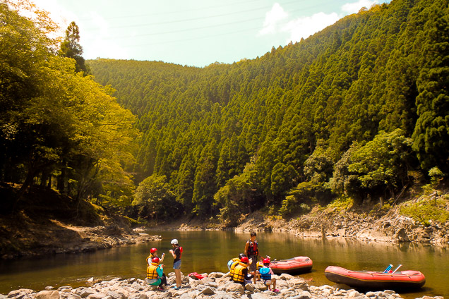京都・保津川・夕方ラフティング（16:00・180分・川を貸切） 写真4