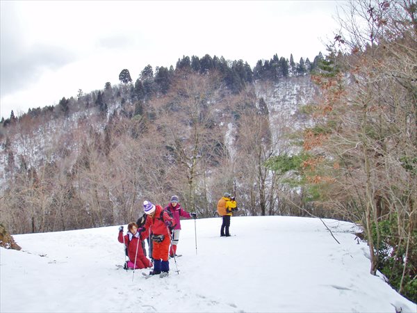 【初心者・小学生以上OK！】スノーシューで初めての雪山散策★ランチ付 写真4