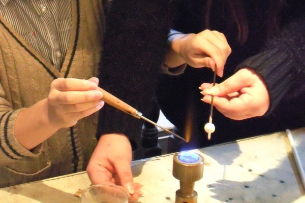 【北海道・小樽・とんぼ玉作り】自分だけのお土産をつくろう！とんぼ玉作り体験 写真4