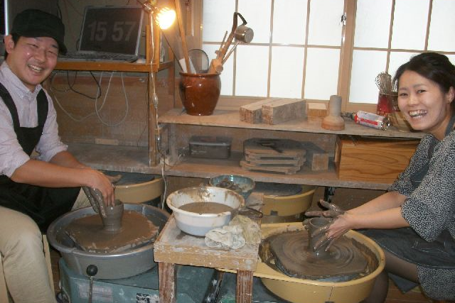 【宮城・陶芸・成形＆文字入れ】ブライダルや両親へのギフトに！粘土から1日で手作り・150分 写真4