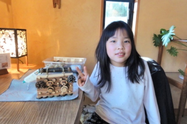 【木工・デコレーション体験】親子で楽しもう！自然の素材を使った壁飾りづくり 写真7