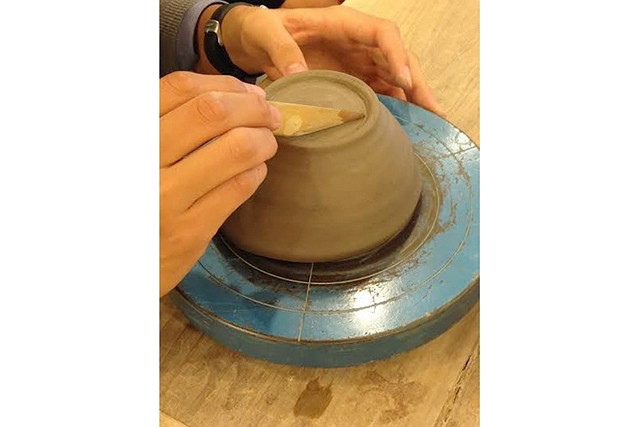 【群馬・伊香保・陶芸体験・手びねり】伊香保の湯の花入り！手びねりでお気に入り陶器を作ろう 写真6