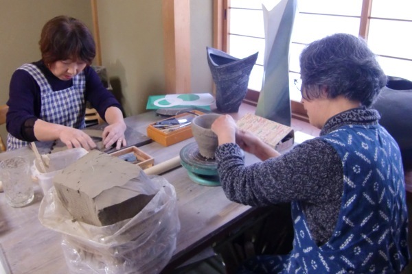【手びねり体験】兵庫・川西の工房で、初めての方も本格的な陶芸を体験☆ 写真5