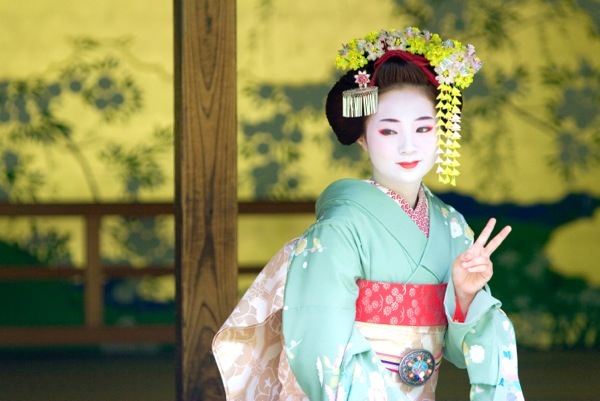 【人気No.1】本格派の技で舞妓に変身。古都散策も満喫、ゆめみるプラン 写真3