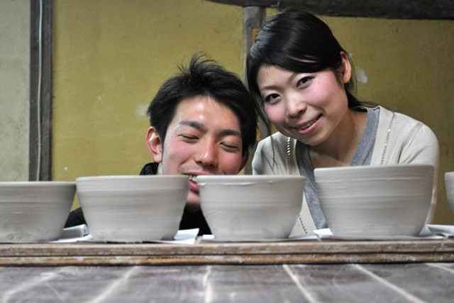 【愛知県瀬戸市・120分・電動ろくろ】好きな作品を一人4個作れる！自由に楽しむ、おかわり体験 写真4