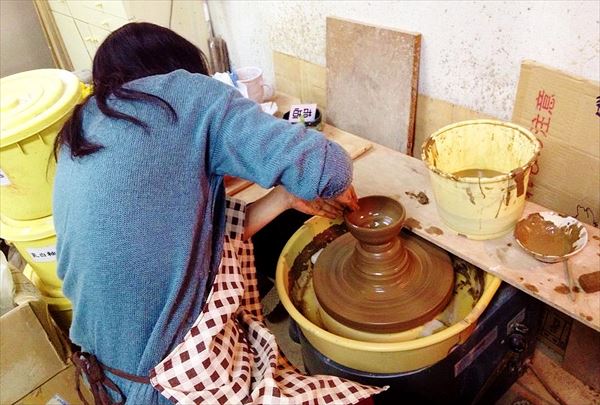 【ブライダル・パートナー】兵庫・愛を伝える陶芸作品でサプライズプレゼント！ 写真2