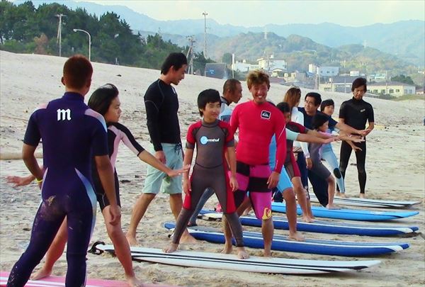 【静岡・下田市】伊豆白浜でサーフィンデビュー！ベーシックプラン 写真9