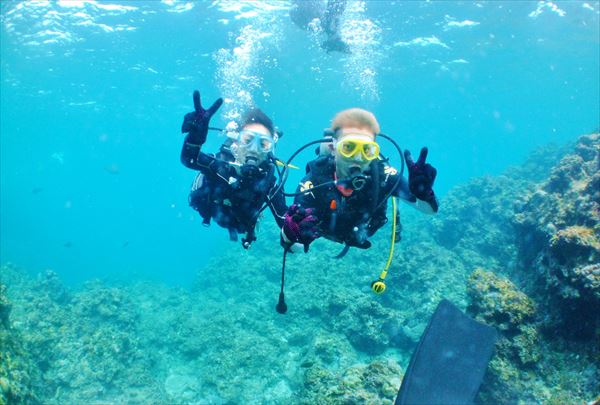 【ダイビング&マリンスポーツ2種】青の洞窟も海遊びも！よくばり満喫プラン 写真2