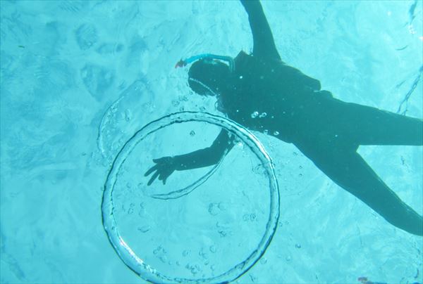 【ダイビング&マリンスポーツ2種】青の洞窟も海遊びも！よくばり満喫プラン 写真4