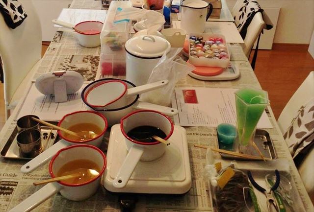 【東京・恵比寿】人気のアロマキャンドル体験レッスン☆色と香りを選んで作ろう！ 写真6