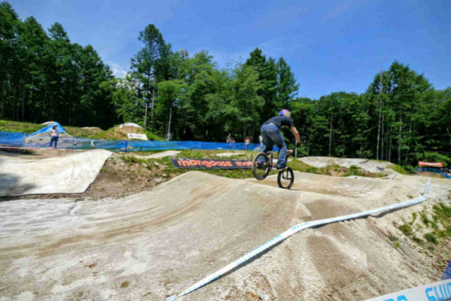 【大人向け（18歳以上）】初心者でもOK！八ヶ岳の自転車パークでMTB/BMXにチャレンジ！ 写真4