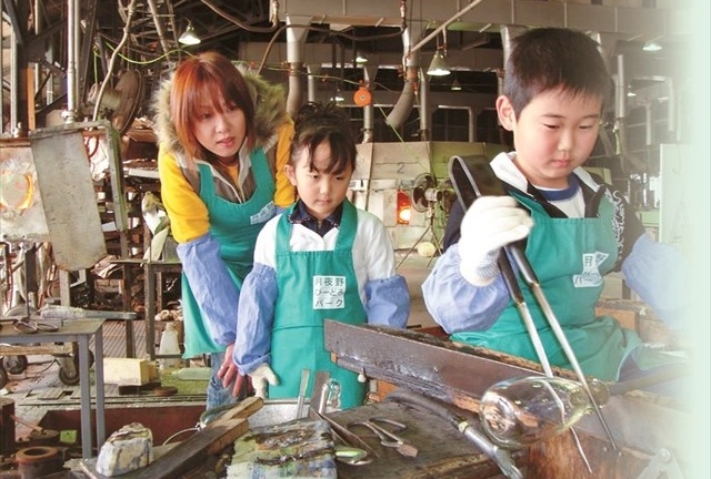 【群馬・初心者向け・15分】一輪挿しが作れます！ガラス制作体験