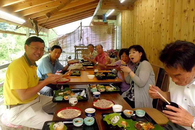 秘境・奥祖谷で伝統の技を体験！古式手打ちそば体験塾 写真5
