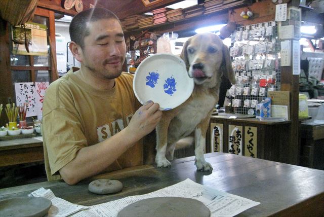 東京・深大寺・ワンちゃんの足形を残す陶芸体験（約20分） 写真4