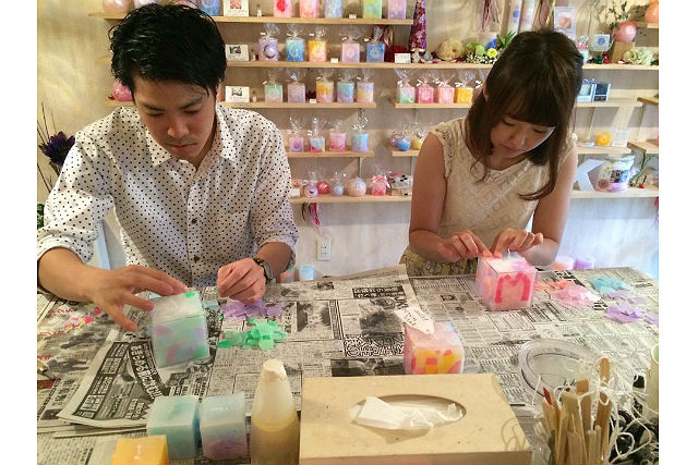 【愛知県名古屋市・キャンドル作り体験】まるでアート！モザイク風キャンドルを作ろう 写真2