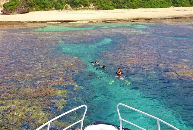 【パナリ島・海水浴】神秘の島でのんびりしよう！ランチ付き、海水浴フリープラン 写真4