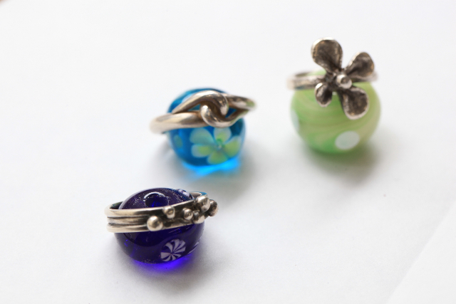 【梅田・シルバーアクセサリー】銀粘土で作るシルバーリング＆ペンダント体験☆お一人様・女性同士・カップル・ファミリーに 写真6