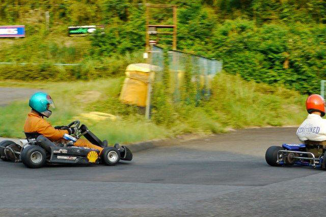 【神奈川・カート】サーキット貸切で仲間とレースで盛りあがろう！大人向けレーシングカート上級プラン 写真4