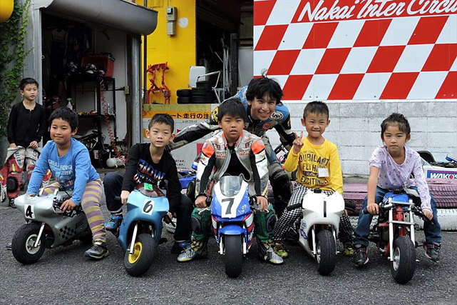 【神奈川県足柄・ポケバイ】 初めてでも安心。電動ポケバイでこども入門体験！ 写真4