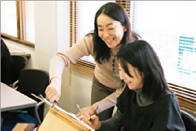 【銀座・カリグラフィー】東京銀座でヨーロッパの伝統・カリグラフィーの基礎を学ぼう 写真4
