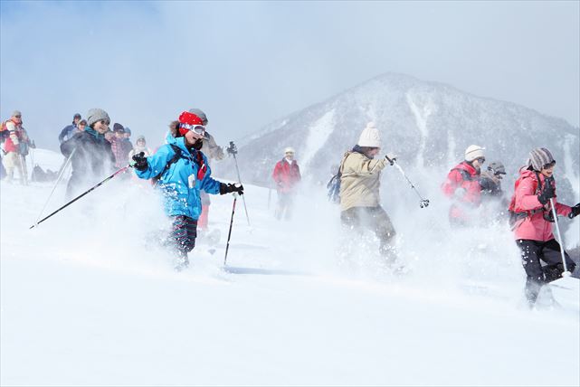 【八ヶ岳・スノーシュー】未知の雪景色へ飛び込もう！スノーシューハイキング体験