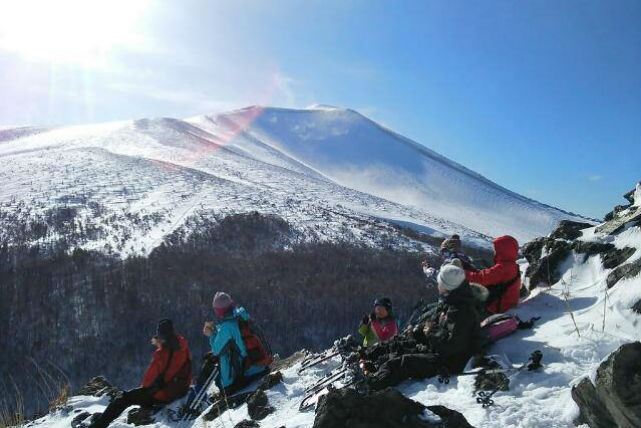 【北軽井沢・スノーシュー・小浅間山】トレッキングで大パノラマを眺めよう 写真4