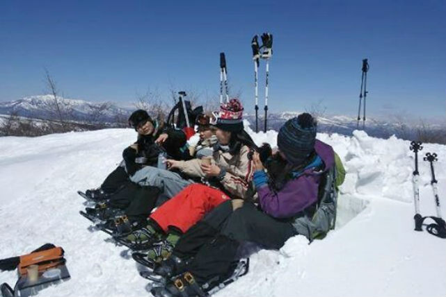 【長野県・スノーシュー・高峰山】眺望抜群！歩きやすく初心者も安心なトレッキング 写真5