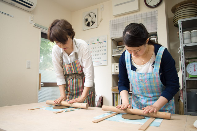 千駄木駅から徒歩7分！湯のみ茶碗とティーカップから選んで作れる陶芸体験（約2～3時間） 写真7