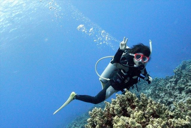 【久米島・体験ダイビング】安心安全の体験ダイビング。久米島の海は、まるで竜宮城！