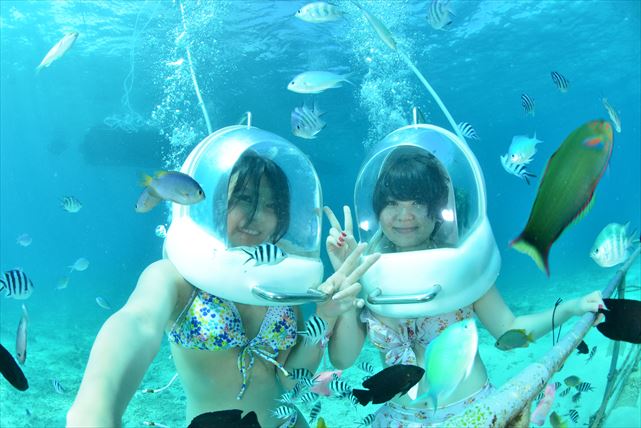 【沖縄県名護市・シーウォーカー】ヘルメットをかぶって海中楽園を散歩しよう！シーウォーカープラン 写真5