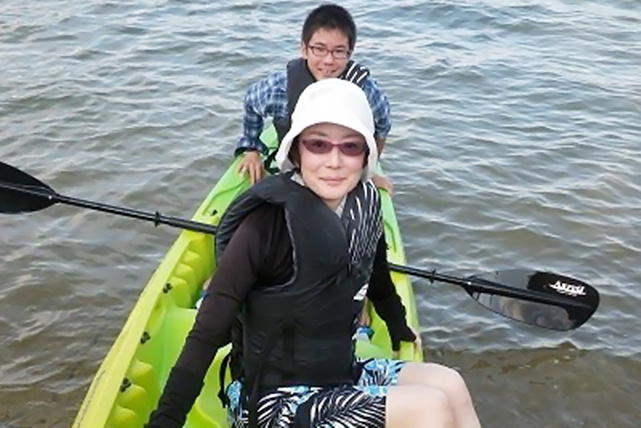 【沖縄・やんばる・シーカヤック・2時間】沖縄の海と一体になる！ワルミ大橋を巡るゆったりツアー