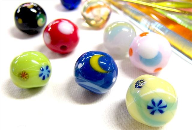 【金沢・ガラス工芸】時間内個数無制限！大満足のとんぼ玉作り放題コース