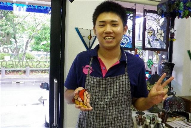 【静岡市・ガラス工芸】インテリアに大活躍。ガラスのオーナメント作り 写真6
