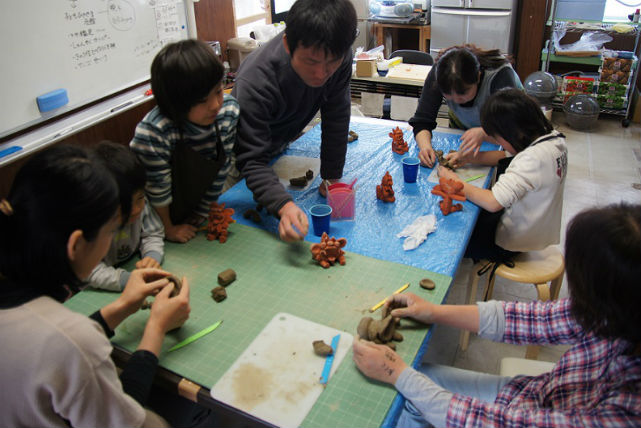 【沖縄・今帰仁村・シーサー作り】沖縄の伝統工芸を体験！手びねりでシーサーを作ろう 写真2
