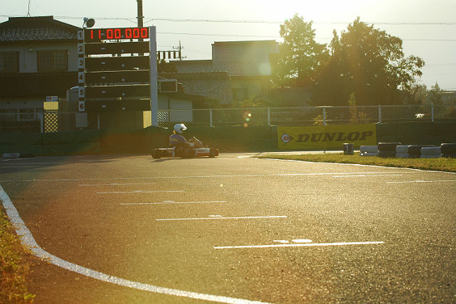 【安曇野・レンタルカート】気分はF1レーサー！ラップを競える4ラウンドコース 写真7