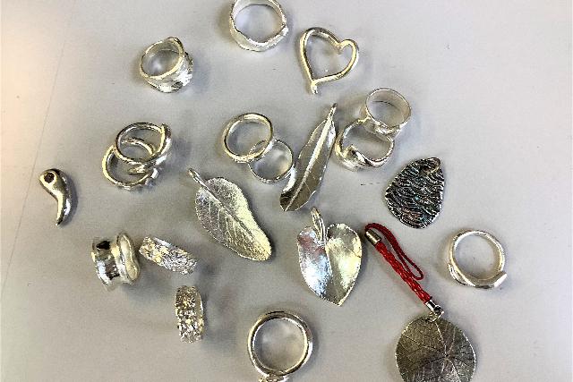 【期間限定ポイント10%還元！神戸市・シルバーアクセサリー作り】クレイシルバーを使った、純銀のペンダント・リング作り体験