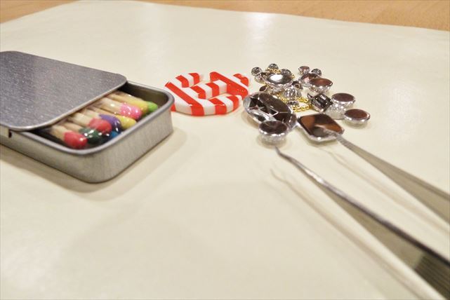 【神戸・マッチ箱作り】スチール缶のマッチ箱をデコレーション！デコチェン体験 写真4