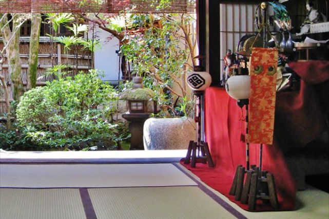 【京都・文化体験】文化財の町家を貸し切って、舞妓さんとのディナーを楽しもう 写真7