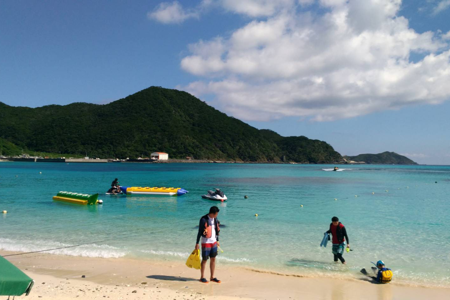 【沖縄・慶良間諸島・海水浴】フェリーで熱帯魚の楽園へ行こう！海水浴ツアー 写真4