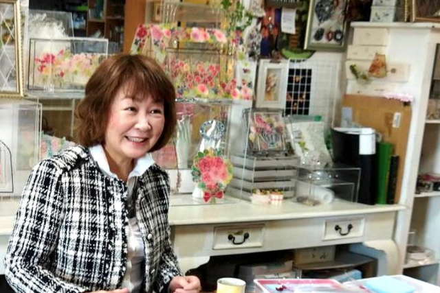 【兵庫・伊丹・フラワーアレンジメント】プリフラをアートに！プリザージュ体験 写真8