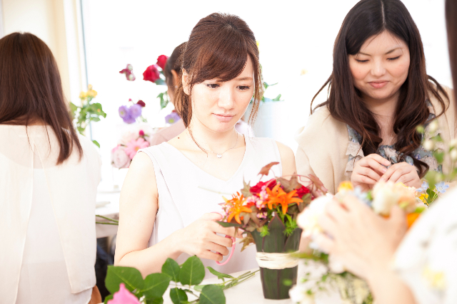 【兵庫・伊丹・フラワーアレンジメント】花と石に力をもらおう！プリパワー体験  写真5