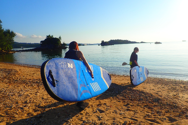 【沖縄・恩納村・SUP】夕日にときめく水上散歩！SUPでアクティブに楽しむサンセットツアー！ 写真5