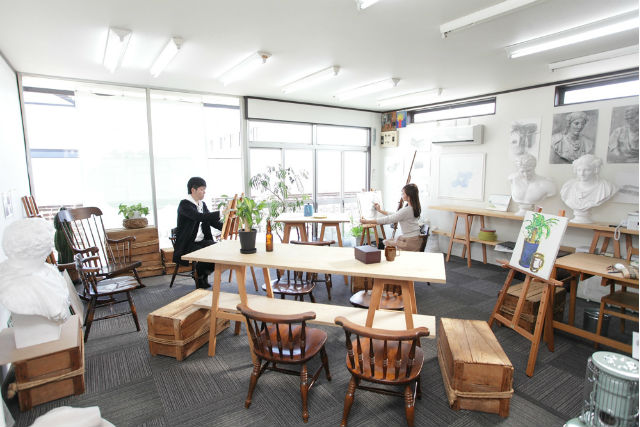 【三重・四日市・絵画教室】感性が磨かれる芸術体験！初心者大歓迎のデッサンに挑戦（近鉄名古屋線「霞ヶ浦駅」徒歩1分） 写真6