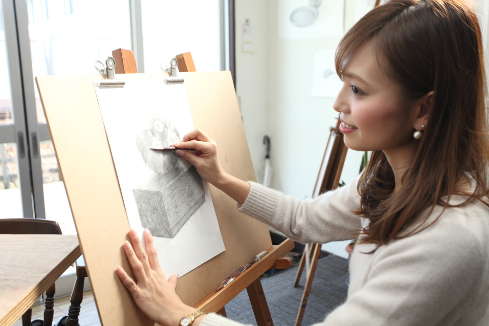 【三重・四日市・絵画教室】感性が磨かれる芸術体験！初心者大歓迎のデッサンに挑戦（近鉄名古屋線「霞ヶ浦駅」徒歩1分） 写真4