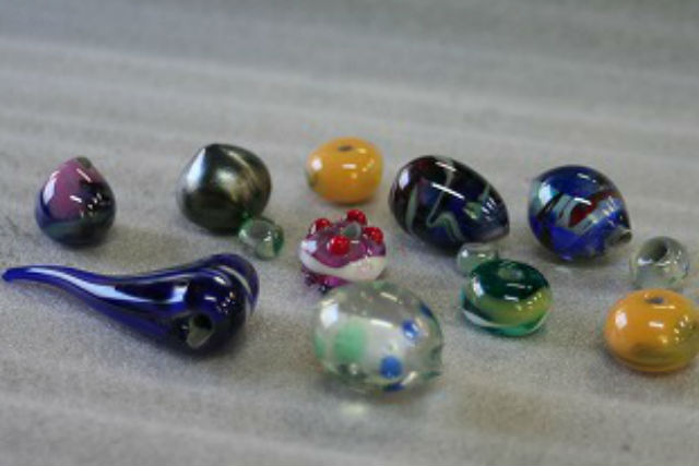 【山梨・とんぼ玉】丸くてかわいいアクセサリー！とんぼ玉を作ろう（2個制作） 写真6