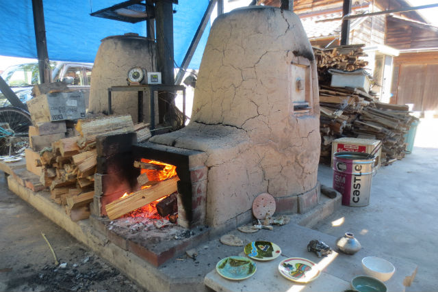 【石川県・陶芸・絵付け】楽焼の素焼きを彩ろう！0歳から参加できる絵付け体験 写真5